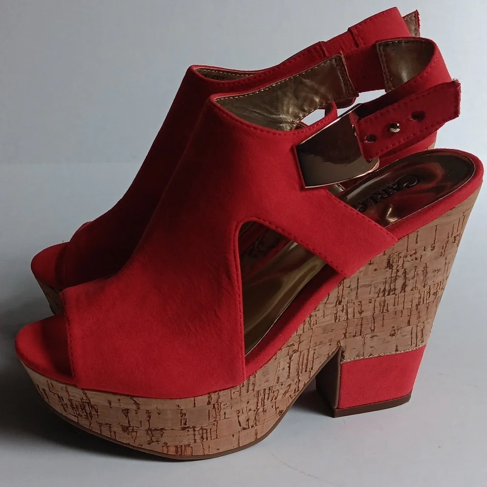 GORGEOUS PEEP TOE RED PLATFORM PARTY HEELS 👠 SIZE 6